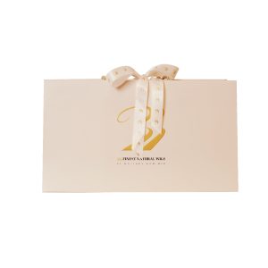 שקית קרטון למותג בריינדי קמינר