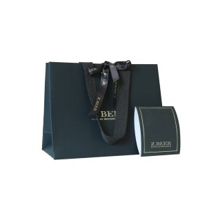 שקית קרטון למותג צביה בר